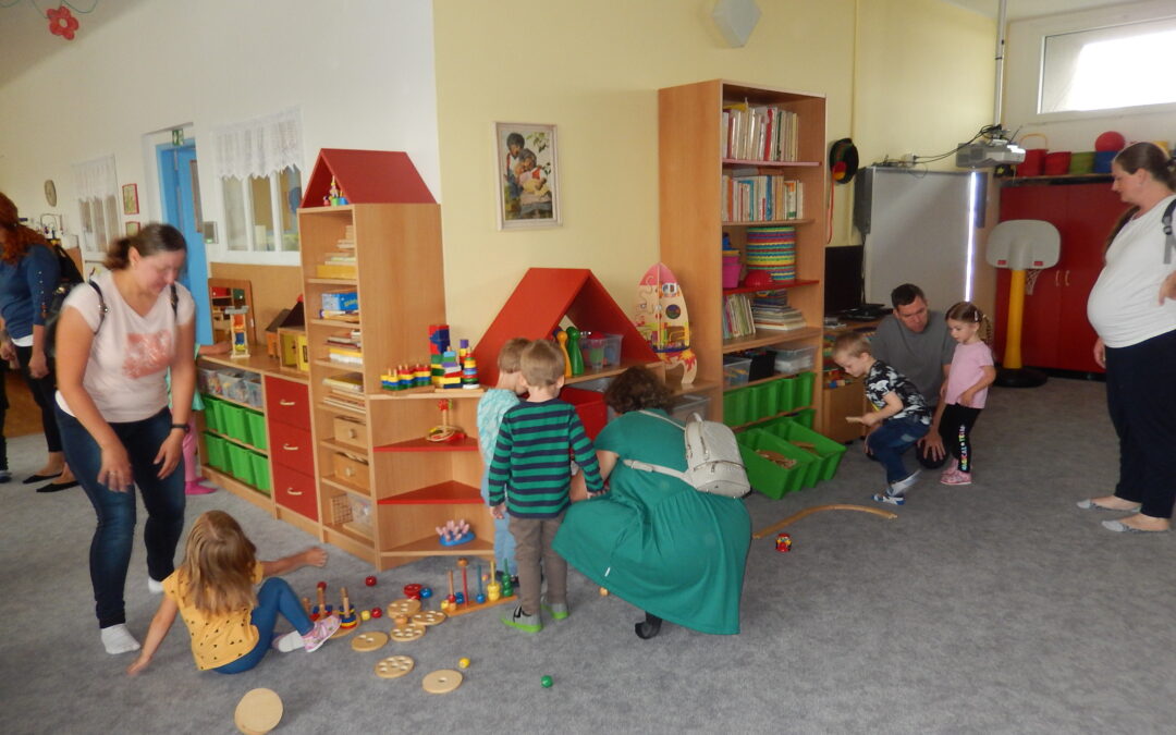 Mateřská škola U kohoutka Sedmipírka přivítala děti v předstihu.